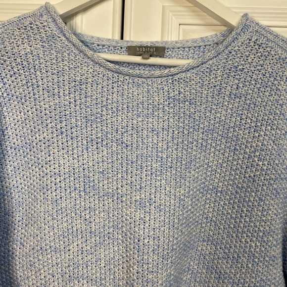 EUC Women’s Size Small Habitat Soft Blue Crew Neck Sweater Fabric Rolled at Neck - Picture 3 of 10